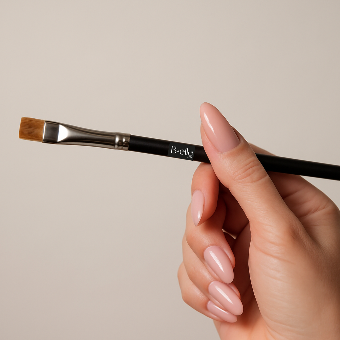 Pennello Professionale Punta Piatta per Laminazione Ciglia | b.ellelux